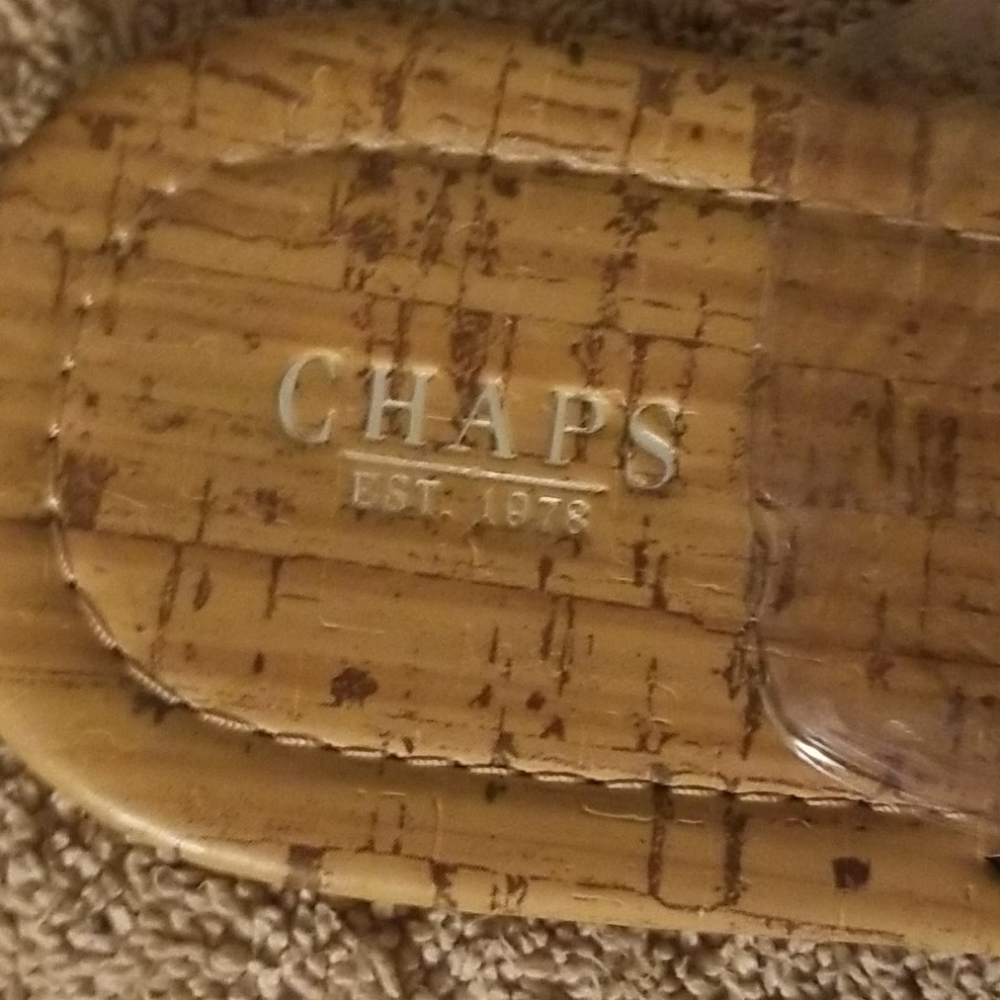 Shoes - Picture 3 of 4